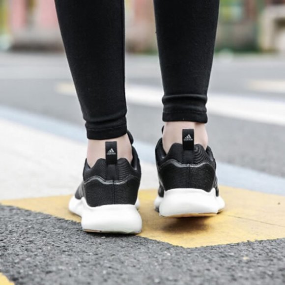 adidas Edgebounce BB7566 Running Shoes Women's NWB - Picture 2 of 10